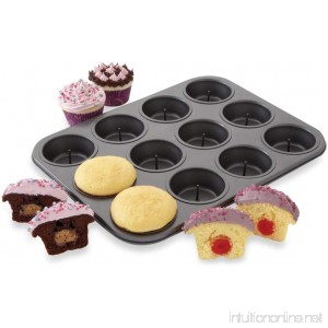 Chicago Metallic (X70167) Non-Stick 12 Cup Surprise Cupcake or Muffin Pan - B00570C0A6